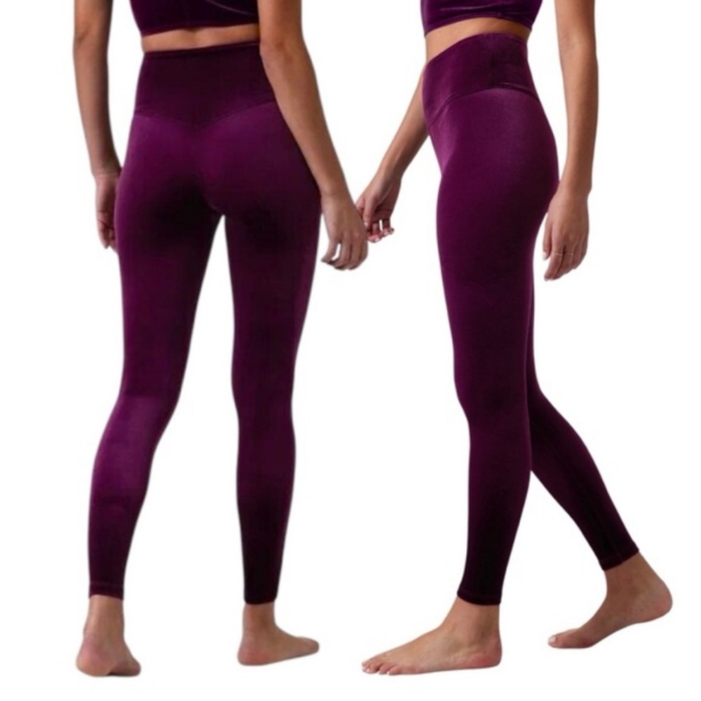 EUC Athleta Elation Velvet Leggings ✧ Century Plum ✧ Size S Tall
